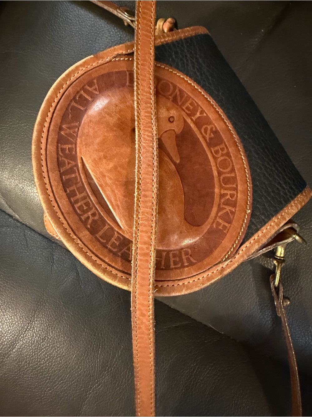 Dooney & Bourke Big Duck Crossbody With Matching Coin Purse - Picture 15 of 15